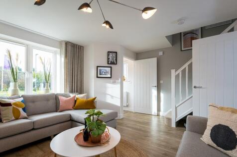 Bright and spacious lounge