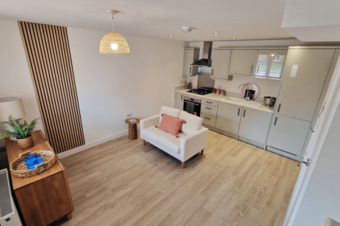 Kitchen/Living area