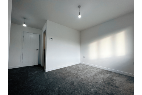 Bedroom 1 &#43;En-Suite