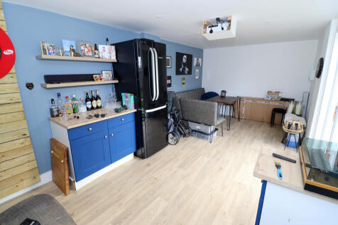 Office/playroom
