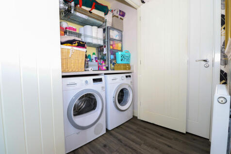 Utility cupboard