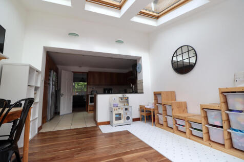 Dining/Family room