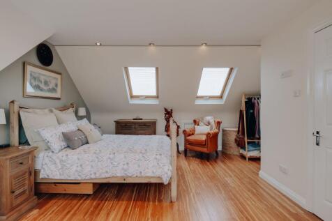 Main bedroom
