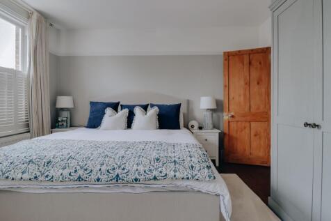 Main bedroom