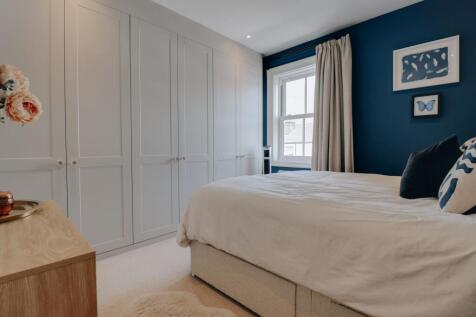 Main bedroom