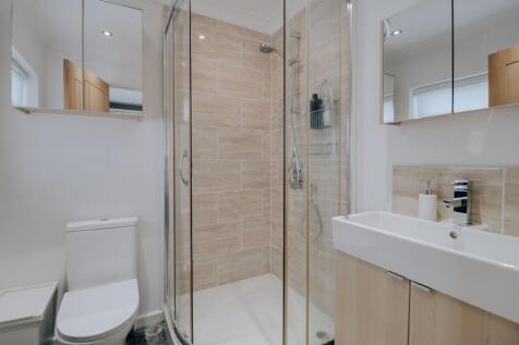 Bedroom 3 en-suite
