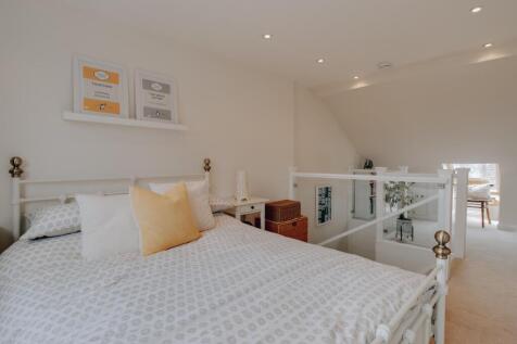 Main bedroom