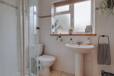 Downstairs shower room