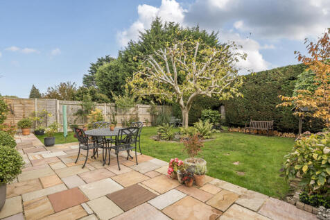 1362441-3-68de506...