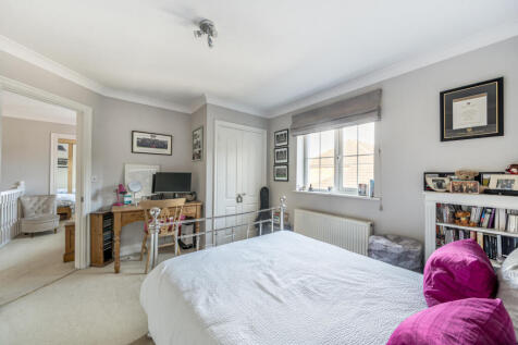 1364790-23-68e7d6...