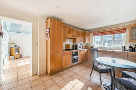 1364790-36-68e7d6...