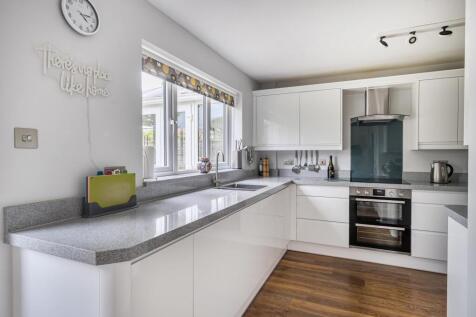 1370665-17-68f110...