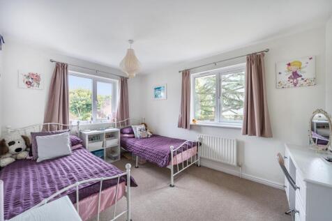 1370665-28-68f110...