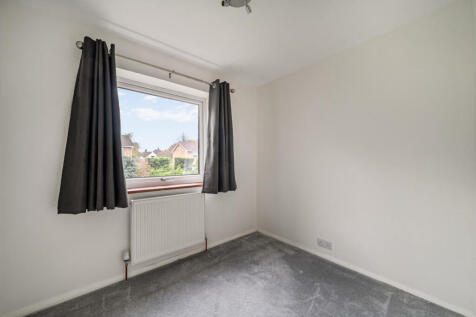 1375296-7-690b583...