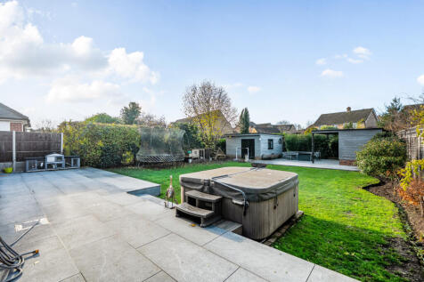 1385319-7-692ed8a...