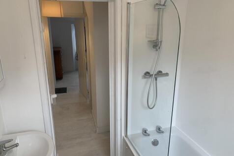 BATHROOM A