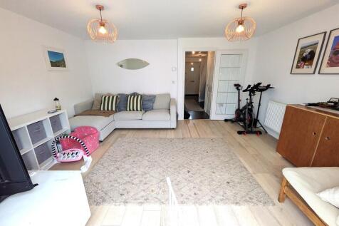 LOUNGE 3