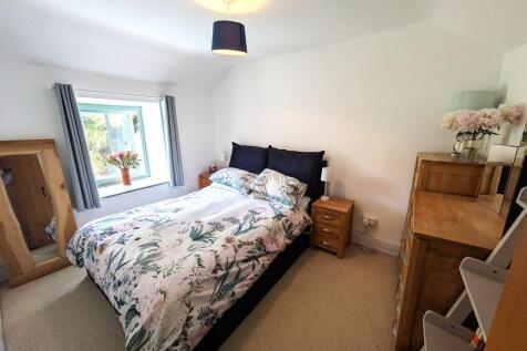 NEW BEDROOM A