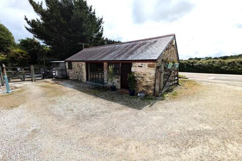 THE BARN FRONT