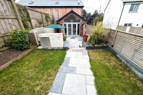 REVERSE GARDEN ON...