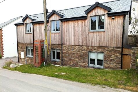 MAIN HOUSE REVERS...