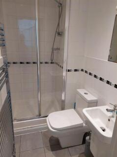 4 fistral shower ...