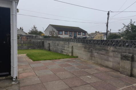 CAM891 - Rear Gar...