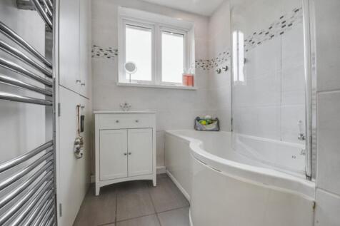 Upstairs Bathroom