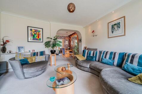 #116 -  Holly Lodge-17.jpg