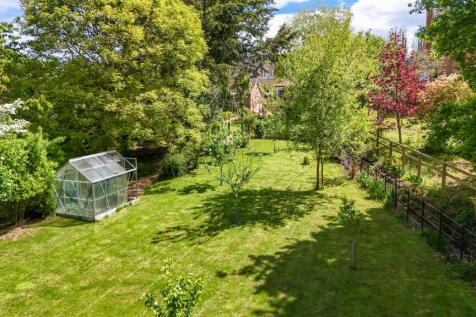 Rear garden.JPG