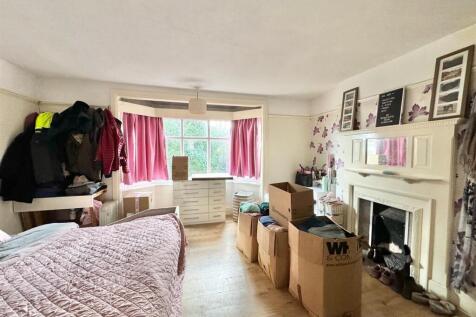Room2.jpg