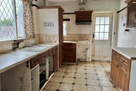 kitchen1.jpg