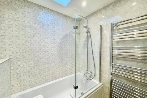 Bathroom Shower.jpg