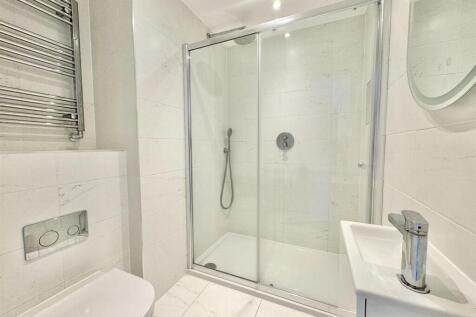 Ensuite.jpg