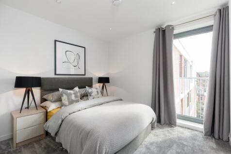 8 Double Bedroom