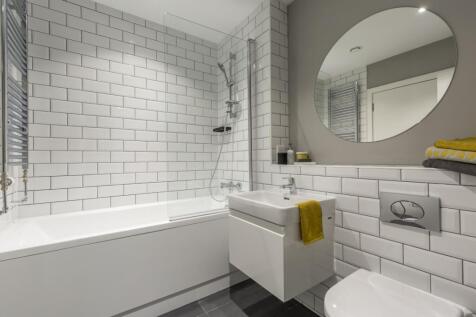 13 Bathroom
