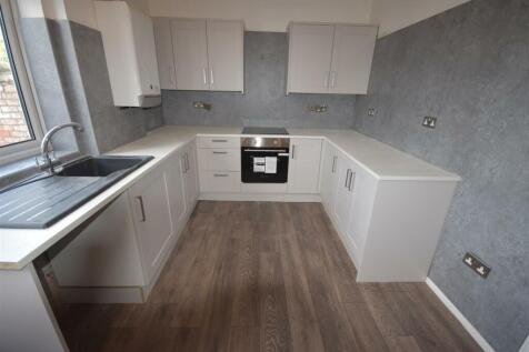 Shore Drive Kitchen 2 .JPG