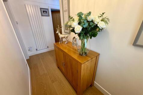 WhatsApp Image 2025-11-19 at 19.17.20 (22).jpeg