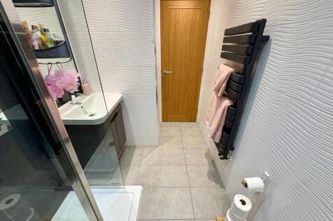 WhatsApp Image 2025-11-19 at 19.17.20 (21).jpeg