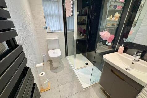 WhatsApp Image 2025-11-19 at 19.17.20 (19).jpeg