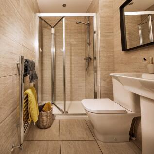 Modern and private