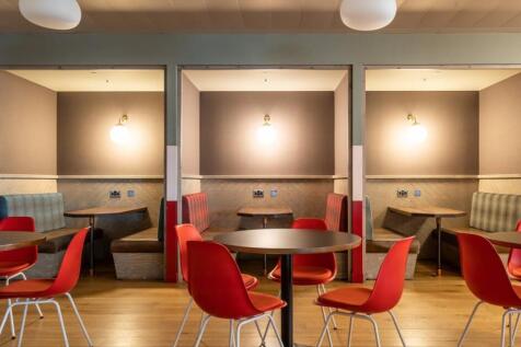 Aldgate Tower  Breakout Area 2.jpg