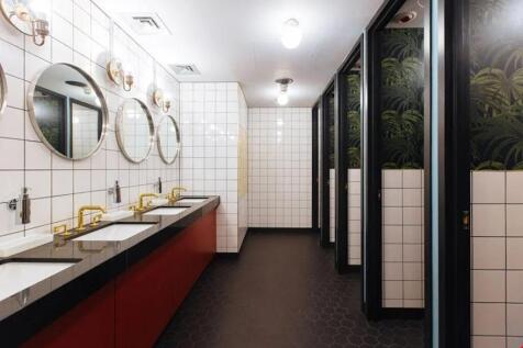 Bathroom.jpeg