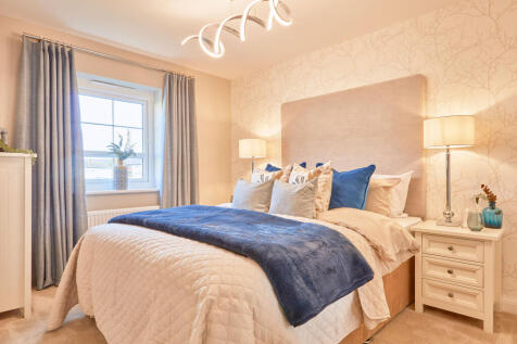 En suite main bedroom in the Chester 4 bedroom home