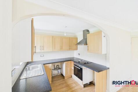 Open plan lounge and kitchen