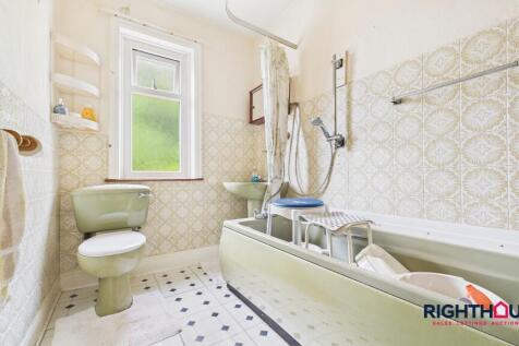 Bathroom/w.c