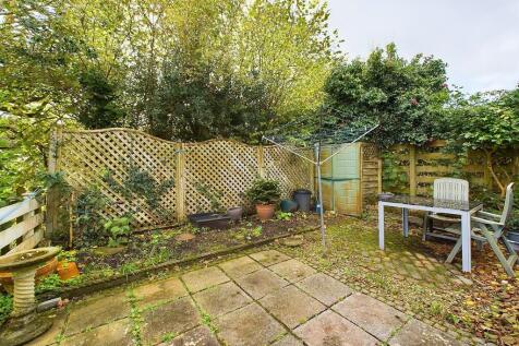 CAM02926G0-PR0136...