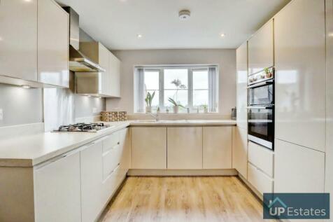 Open Kitchen Diner
