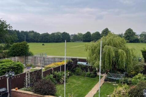 2 Back Garden Park View.jpeg