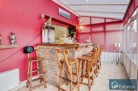 Conservatory Bar Area